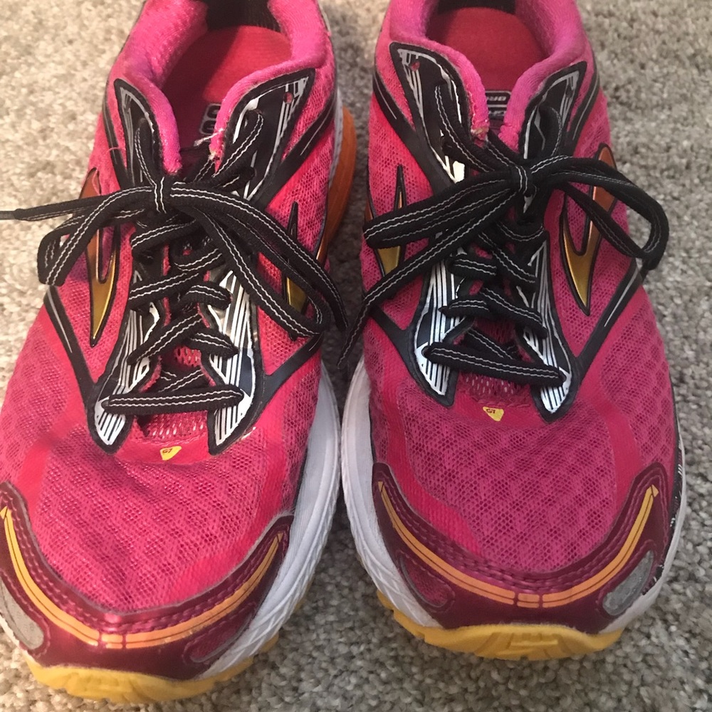 Brooks Ghost 7 Running Shoes